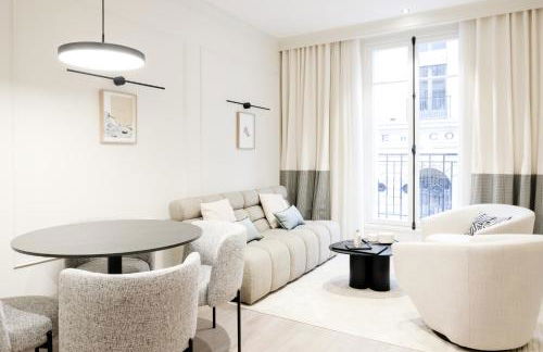 Bel appartement au centre de Paris - Foto 12