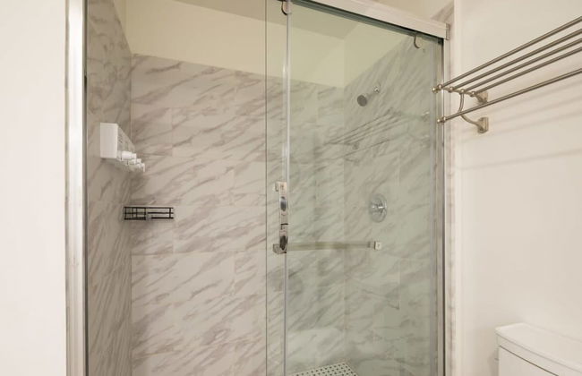 Sosuite 2BR Apt w W/d, Gym, On-site Restaurant - Foto 32