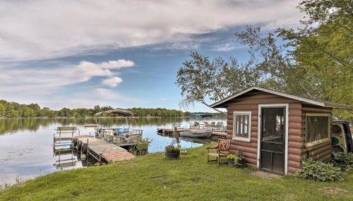 Lakefront New Auburn Apartment with Shared Dock - Foto 5