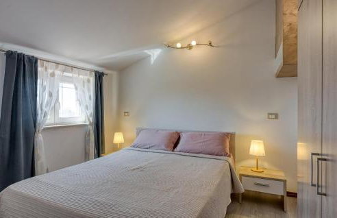 3 Bedroom Nice Apartment In Kanfanar - Photo 45