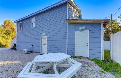 12 Mi to Beach! Cozy Cove with Patio in Newport - Foto 3