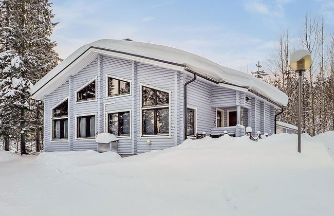 Kuusipirtti - Foto 1