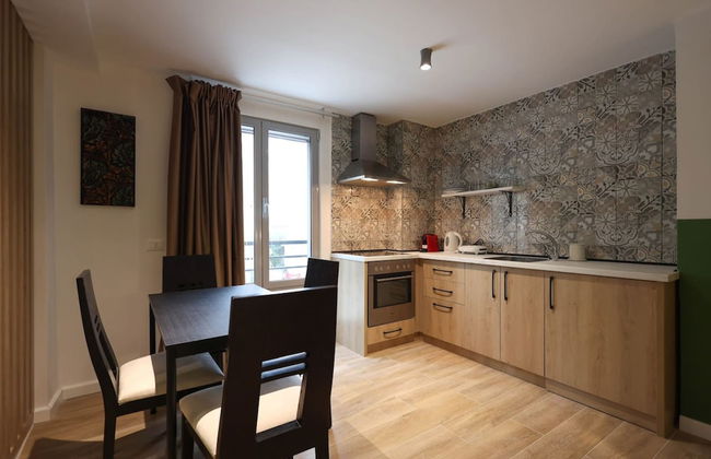 Grandstay Studios 103 - Photo 9