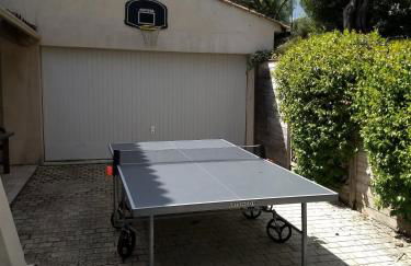 Beautiful private villa with open views - Foto 47