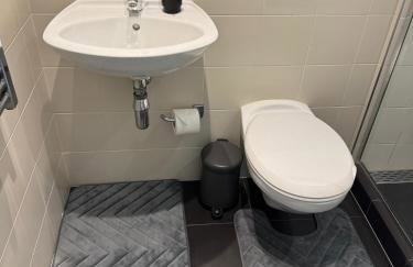 MediaCityUK - 2 Bedroom Modern Apartment - Foto 6