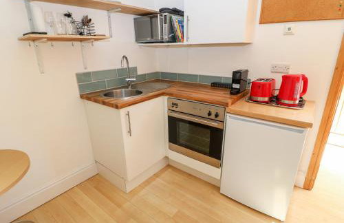 Garden Cottage - Photo 5