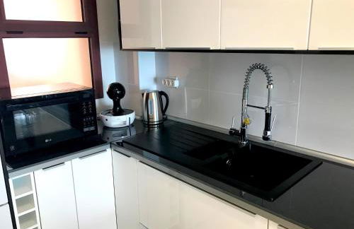 Su Eminencia - Sea View Apartment with Modern Comforts - Foto 53