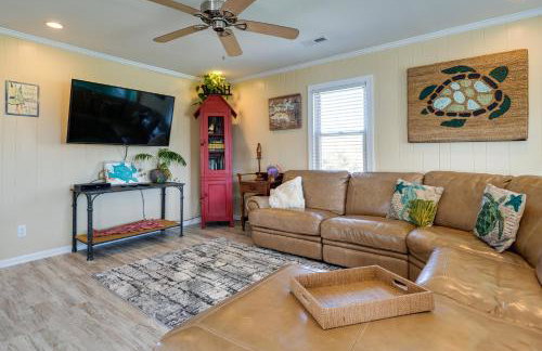 Charming Surf City Beach House - Walk to Ocean! - Foto 2