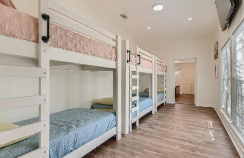 Gorgeous 10 Acre Estate POOL HOT TUB GAME ROOM - Foto 44