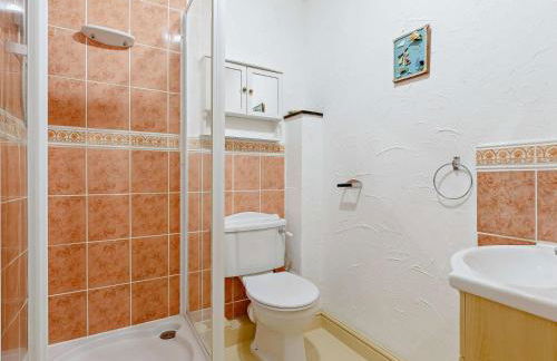 2 Bed in St Austell oc-lanyo - Foto 12