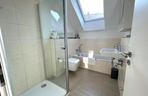 Grand Suite - Perfekt für 6! Parken Flughafen - Foto 15