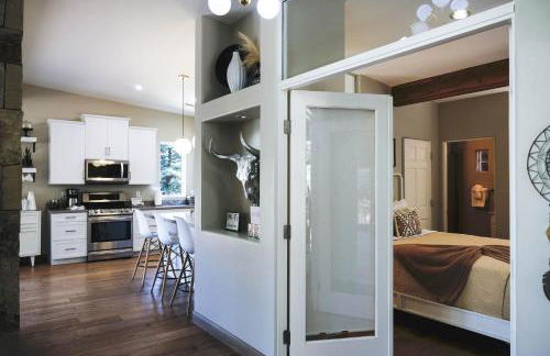 TOP 1 Percent Home! Hideaway w Heavenly Mountain views - Foto 74