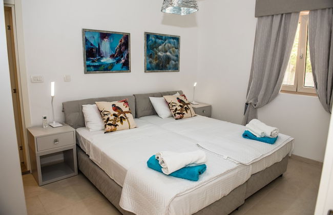 3 Bedroom 3 Bathroom Pool ,ivy House Montenegro - Foto 8