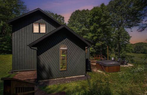 Smitten in da Mitten - 18 acres, Arcades, High Spd Web, Hot Tub, Pond! - Foto 63