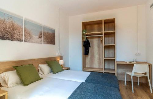 AB Poble Sec - Plaza España - Foto 80