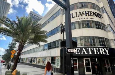 Pop Art Sunlit Apartment Prime Miami Pool Free Parking - Foto 28