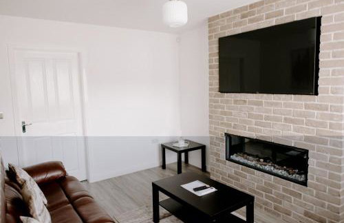 Gadbridge - 3 Bedroom House, parking and garden! - Foto 20