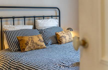 Le Darcy d'Hugo Train station 2 minutes away - Foto 11