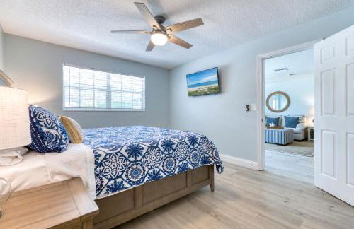 Enchanting Juno Beach Home! Sleeps 8! - Photo 9