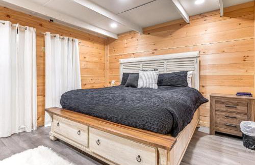 Glamping Getaway at Lake Carmi Cabin! - Foto 10