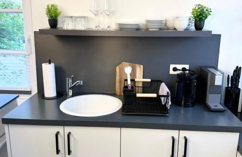 BELLA - Business&Family, Messe Flughafen in 5 min, SmartTV, Netflix, Waschmaschine, 24h Checkin, 35qm - Foto 27