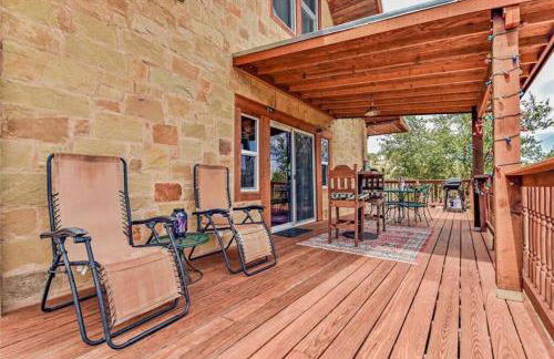 RUSTIC BLUEBONNET CABIN With VIEW BY HIDDEN FALL PARK - Foto 1