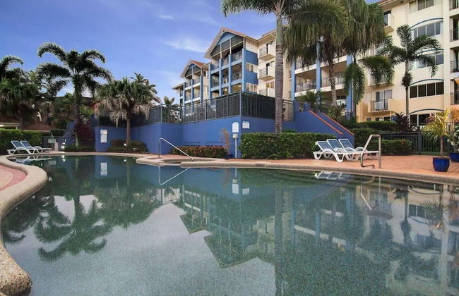 North Cove Waterfront Suites - Photo 31