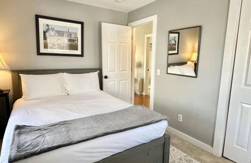 3 BR Private Pondside View New Reno [Moose Lodge] - Foto 29