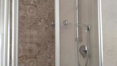 La Torre - Foto 5, Shower