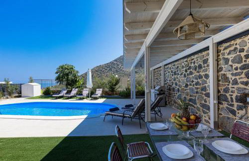 Modern family villa Basilicata Salmostro in Bali w/ Pool & BBQ Area - Foto 3