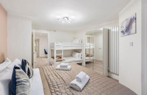 Modern 2 Bed Gem Southend on Sea Free parking - Foto 28