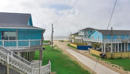 1 Block to Shore Crystal Beach Gem, Deck and Views - Foto 2