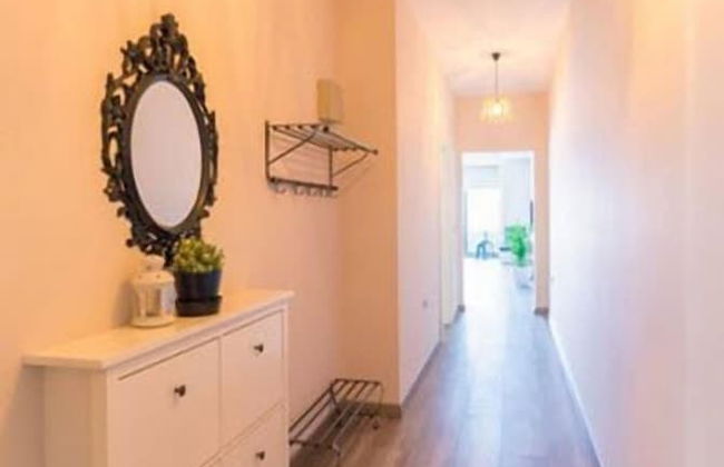 Valsu Homes Sea View Flat - Photo 10