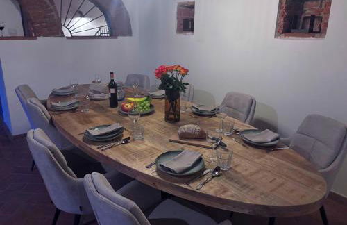 Villa in Tuscany with Pool and Olive Grove - Photo 10