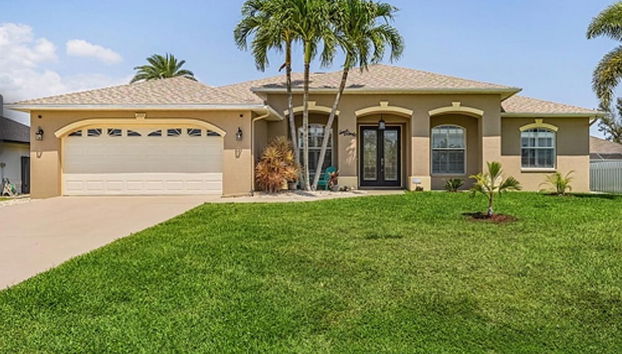 Family Friendly - Private Pool - Sleeps 10 - Foto 2, Imagen principal