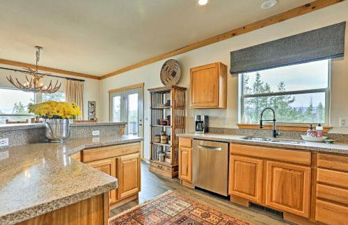 Mtn-View Retreat with Hot Tub in Granby! - Foto 9