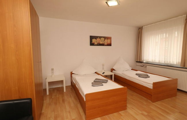 Stylish Holiday Apartment - Photo 16