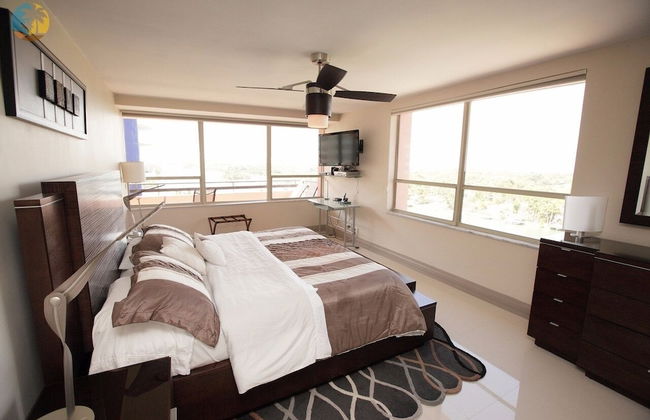 Alexander 1421 3 Bedroom Apts by RedAwning - Foto 10