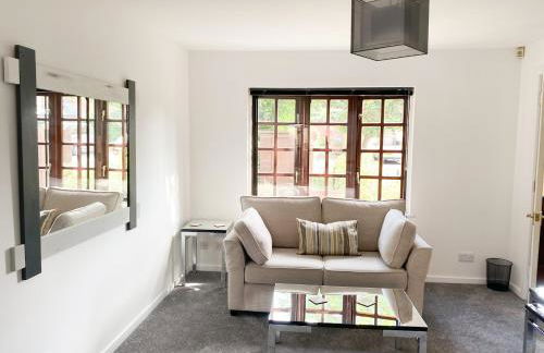 Harbourside House - Great Location - Parking - 2 En-Suites - Sleeps 5 Plus 1 - Photo 21