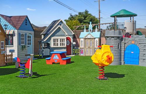 The Disneyland Dream by OC Adventure Homes - Photo 38