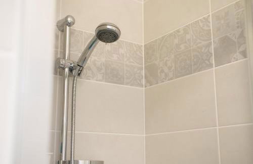 Apt. neuf à 50m du port - Parking privé, ascenseur - Foto 8