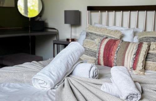 Luxury Barn Conversion with Hot Tub- 'Blackbird' - Foto 4