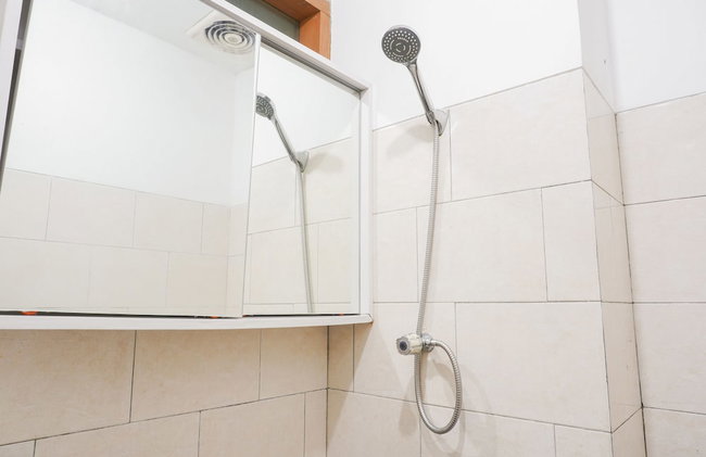 Comfort Living Studio At Margonda Residence 1 Apartment - Foto 7