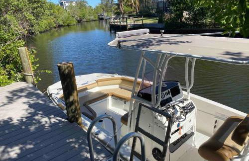 One-of-a-kindBeach, Village, Dock & Private Pool! - Foto 56