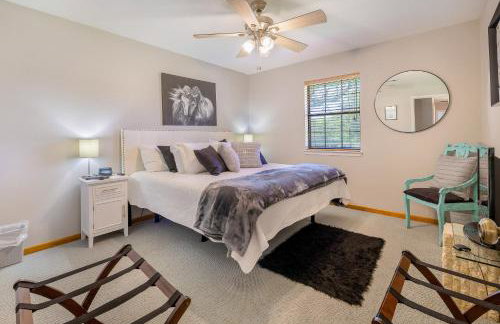 Dock and Private Pool Lake Palo Pinto Retreat! - Foto 12