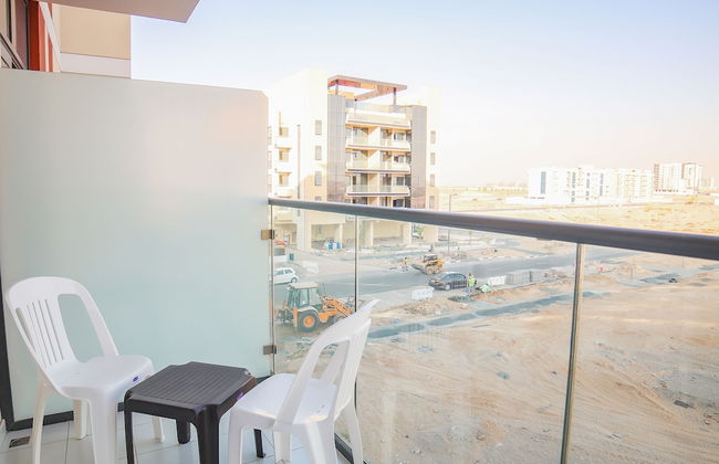 Studio Apartment in Damac Celestia - Photo 17