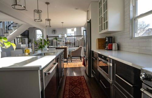 Modern Luxury Family Getaway Near Beach Casinos - Foto 28