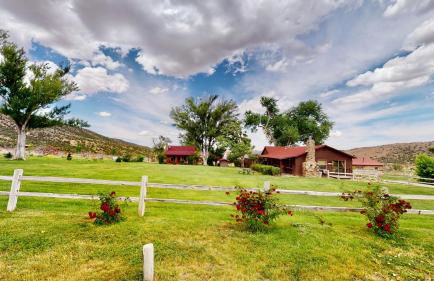 Pack Creek ~ Farm House - Photo 51