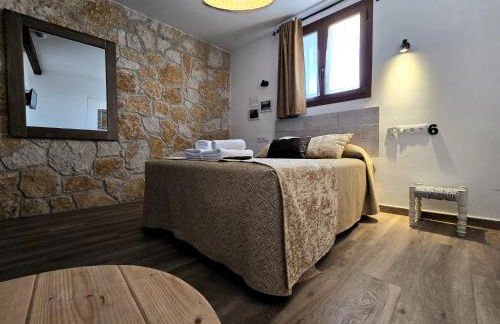 Entreacebedas rural&vacaciones, alojamientos con jardín PRIVADO, barbacoa y chimeneas - Foto 70