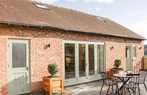 Conkers' Cottage - Photo 1